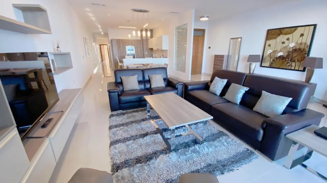 Appartamento Let Me Host Malta Sliema Sea front